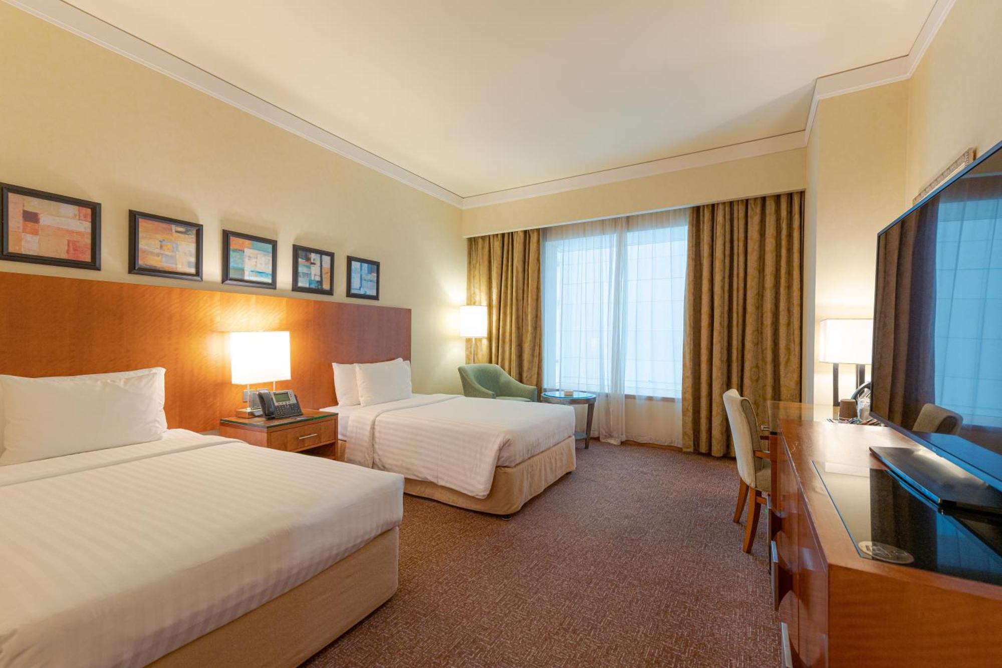 Courtyard By Marriott Kuwait City Exterior foto