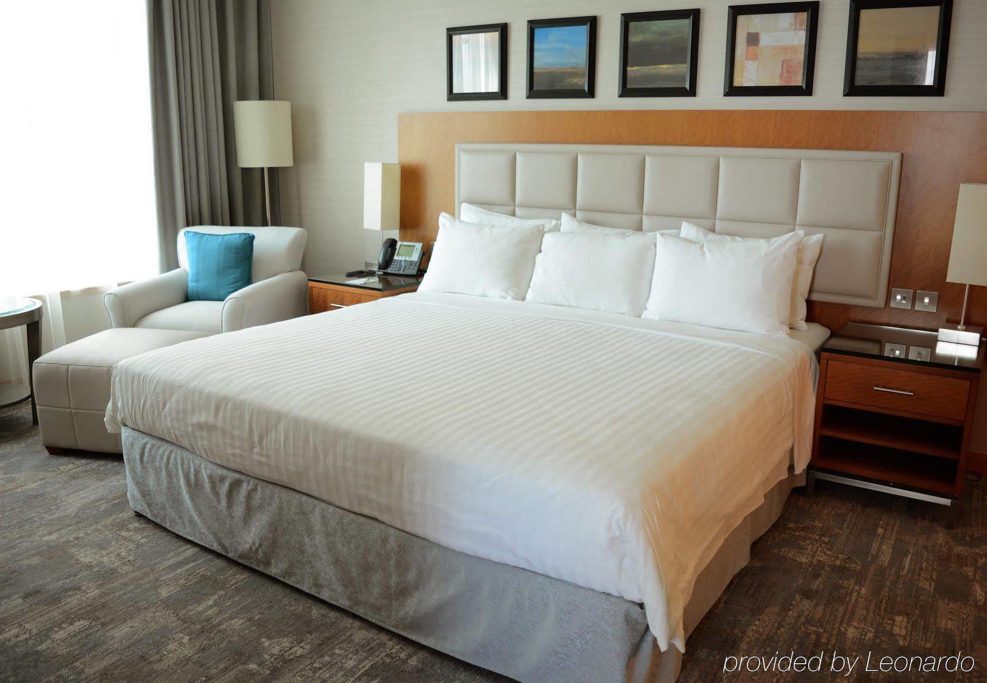 Courtyard By Marriott Kuwait City Exterior foto